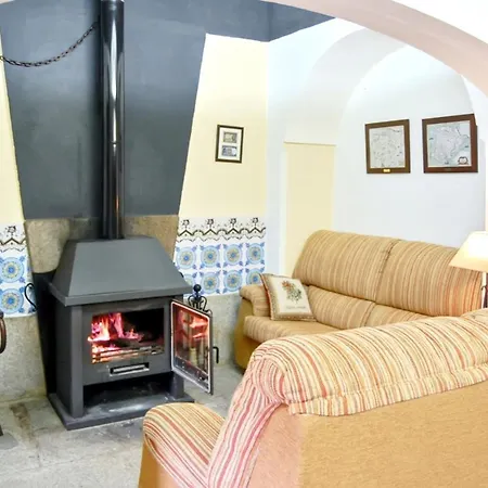 Charming House In Anora With Garden Holiday home *