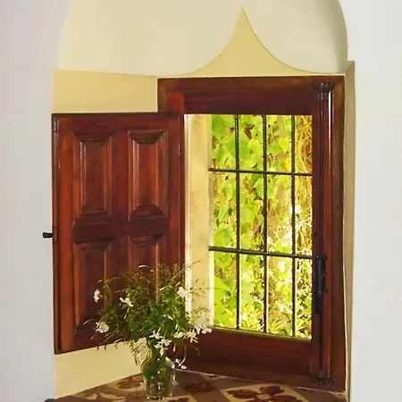 Charming House In Anora With Garden * Anora